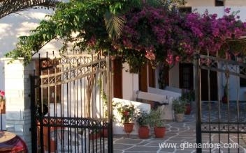 NATSIOS APARTMENTS, private accommodation in city Hanioti, Greece